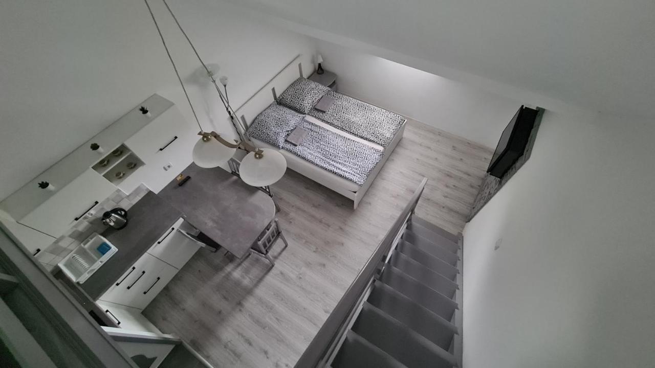 Gyulai-Fuerdo-Apartman Ii. ภายนอก รูปภาพ