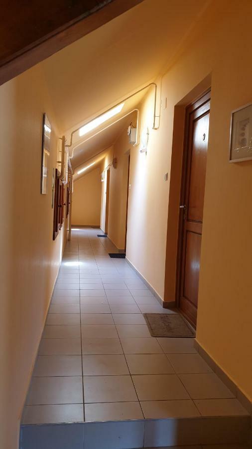 Gyulai-Fuerdo-Apartman Ii. ภายนอก รูปภาพ